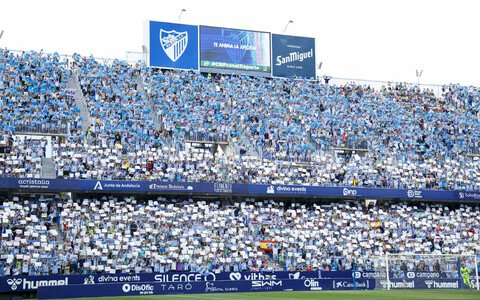 🔜 Queda 𝟭 𝗱í𝗮 para que el <a href="/MalagaCF/">Málaga CF</a> juegue de nuevo en La Rosaleda. Si no puedes acudir, permite que otro malaguista vaya al templo.

🤍💙 Esto lo sacamos todos juntos. Denle su apoyo a los chavales ante el <a href="/RCDeportivo/">RC Deportivo</a>

📷 #MálagaCF (Web)