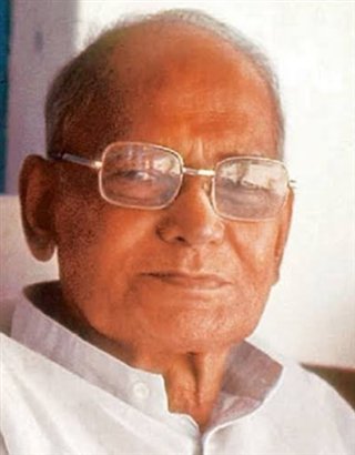 rais_shk's tweet image. On the birth anniversary of Bharat Ratna Loknayak Jayaprakash Narayan, the architect of Total Revolution, respectful salutations.

#जयप्रकाश_नारायण #JayaprakashNarayan