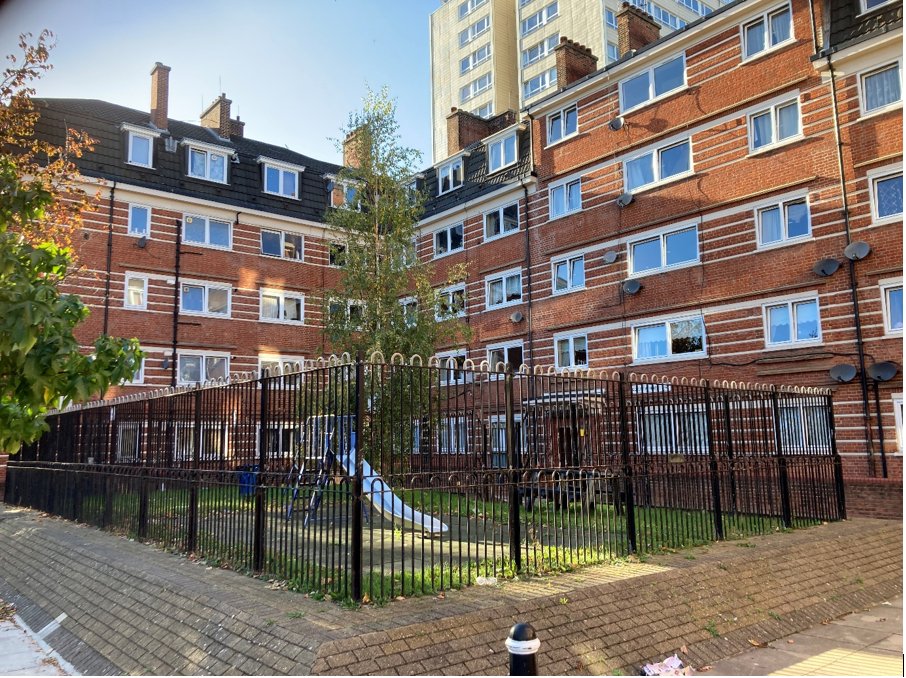 CllrMarcFrancis's tweet image. Happy Birthday to the Digby estate in Bethnal Green, which has provided affordable homes to local families for 90 years. Later renamed Godley VC House to commemorate local caretaker Sidney Godley's bravery at the Battle of Mons. Work will start soon on 53 new council homes nearby