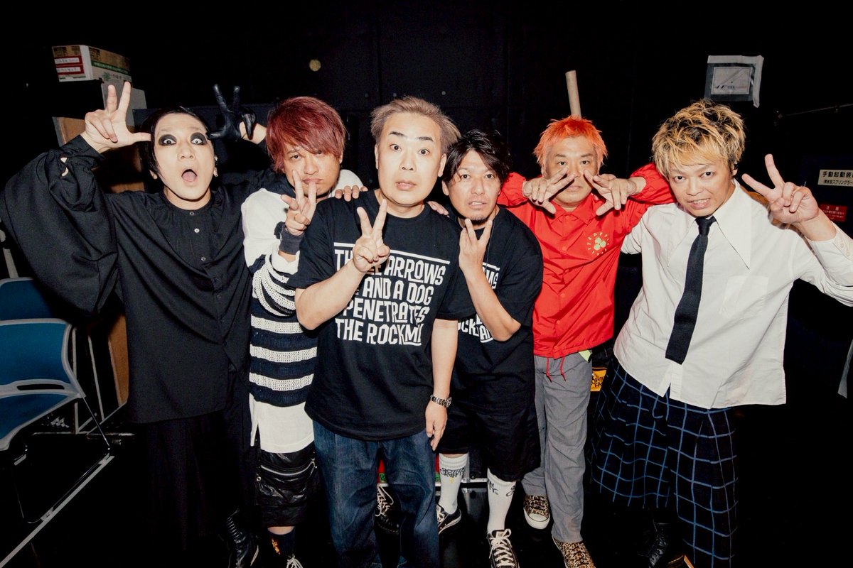 ご本人着用私物 サイン入り ROTTENGRAFFTY 侑威地 ゼファレン ご本人着用私物 サイン入り ROTTENGRAFFTY 侑威地 ゼファレン MASTER 8