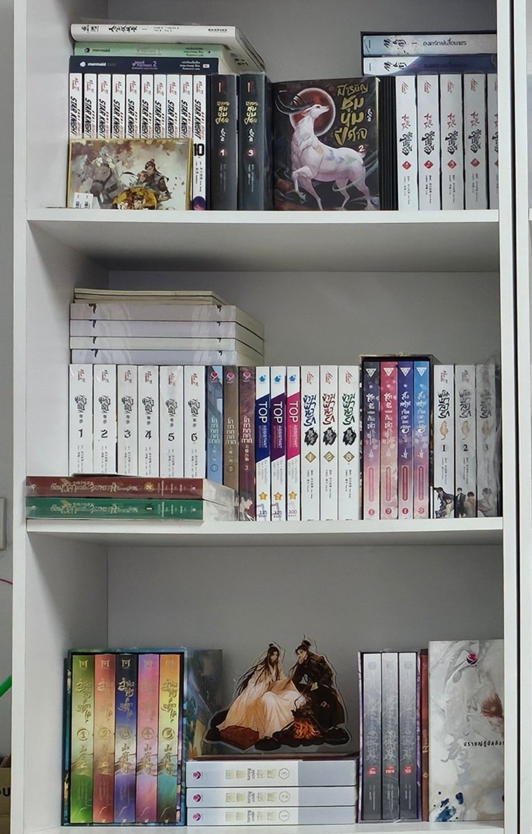pim_moko's tweet image. ชั้นหนังสือหนูเป็นของพ่อตลอดปัยย