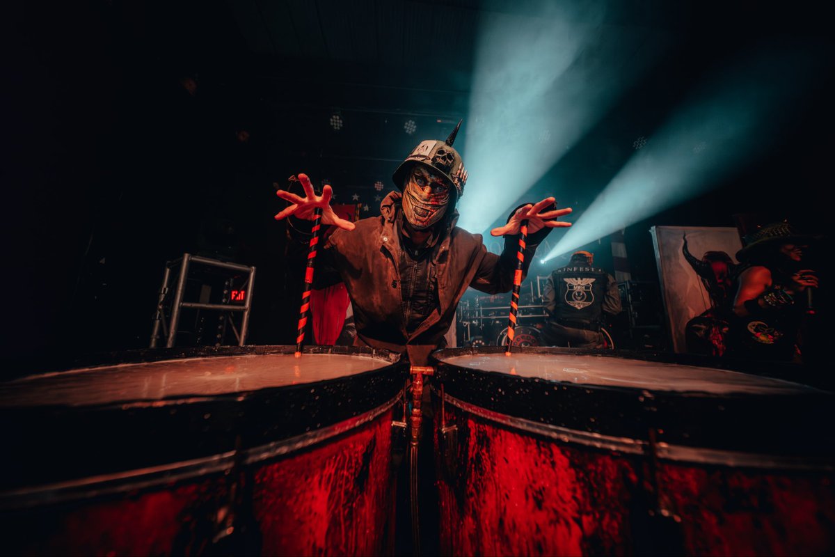 First night of tour doing media for Mushroomhead in Hampton Beach. 👌