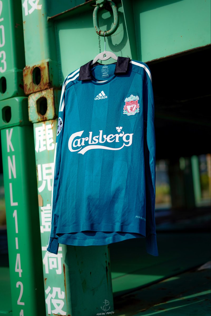 ユニフォーム紹介 第28弾⚽️ リバプール08-09(3rd) ジェラード選です