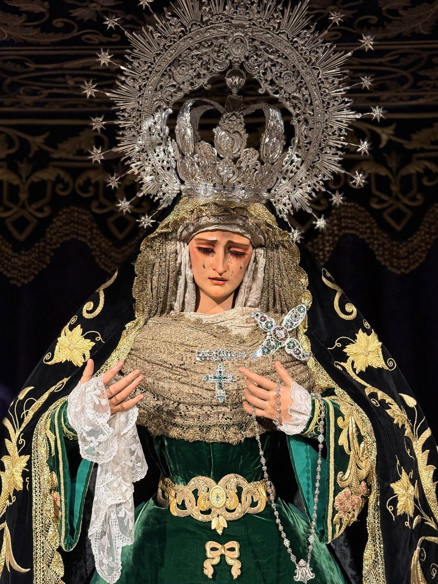 Hermandad de la Exaltación tweet media