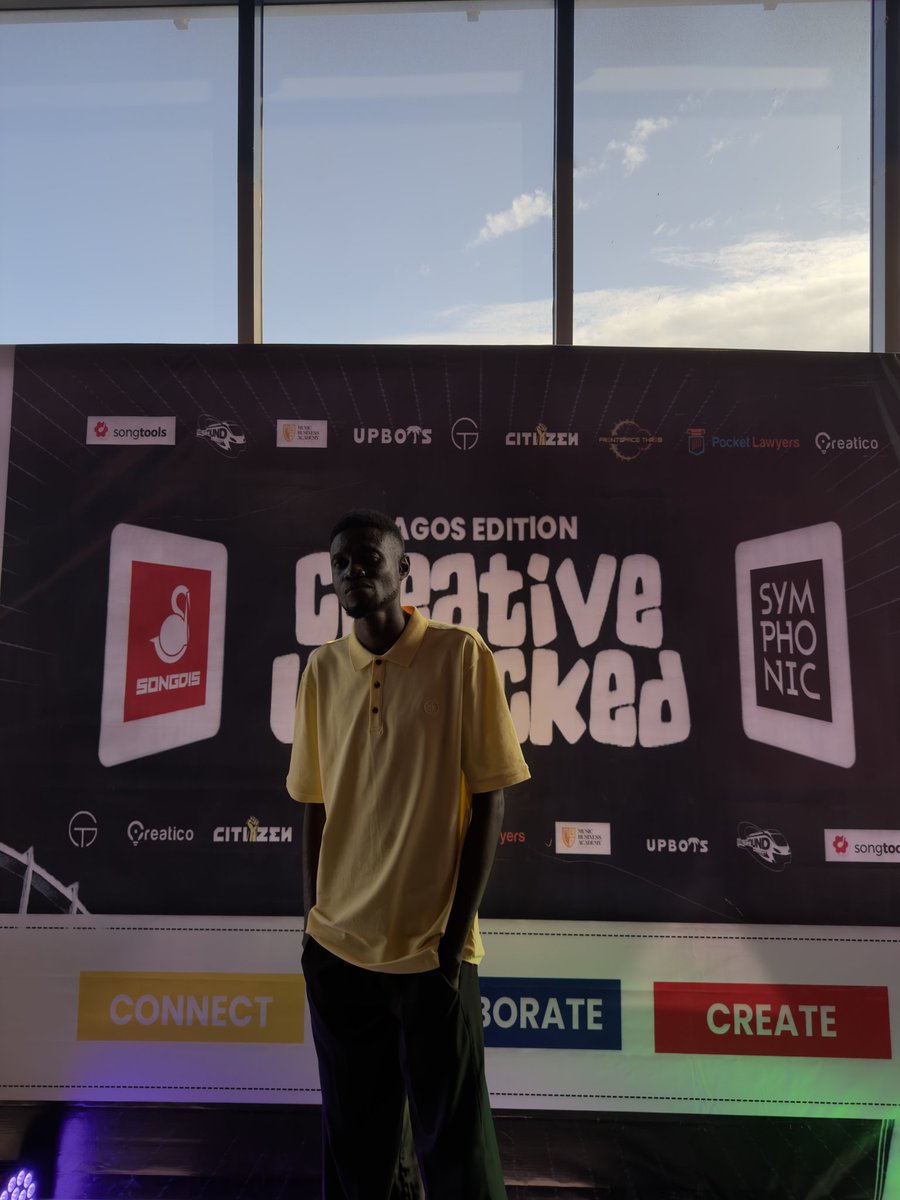 sleemjim_'s tweet photo. @songdisonline @symphonicdist BROUGHT ME OUT AGAIN FOR ANOTHER NIGHT OF CREATIVE UNPACKED WHERE ARTISTS,MUSIC EXECS AND LEGAL REPS COME TOGETHER TO CREATE, COLLABORATE AND EXECUTE. #NODAYOFF #ALWAYSOUTSIDE #RENTISDUE #MUSICEXEC https://t.co/aBT5flAdKW