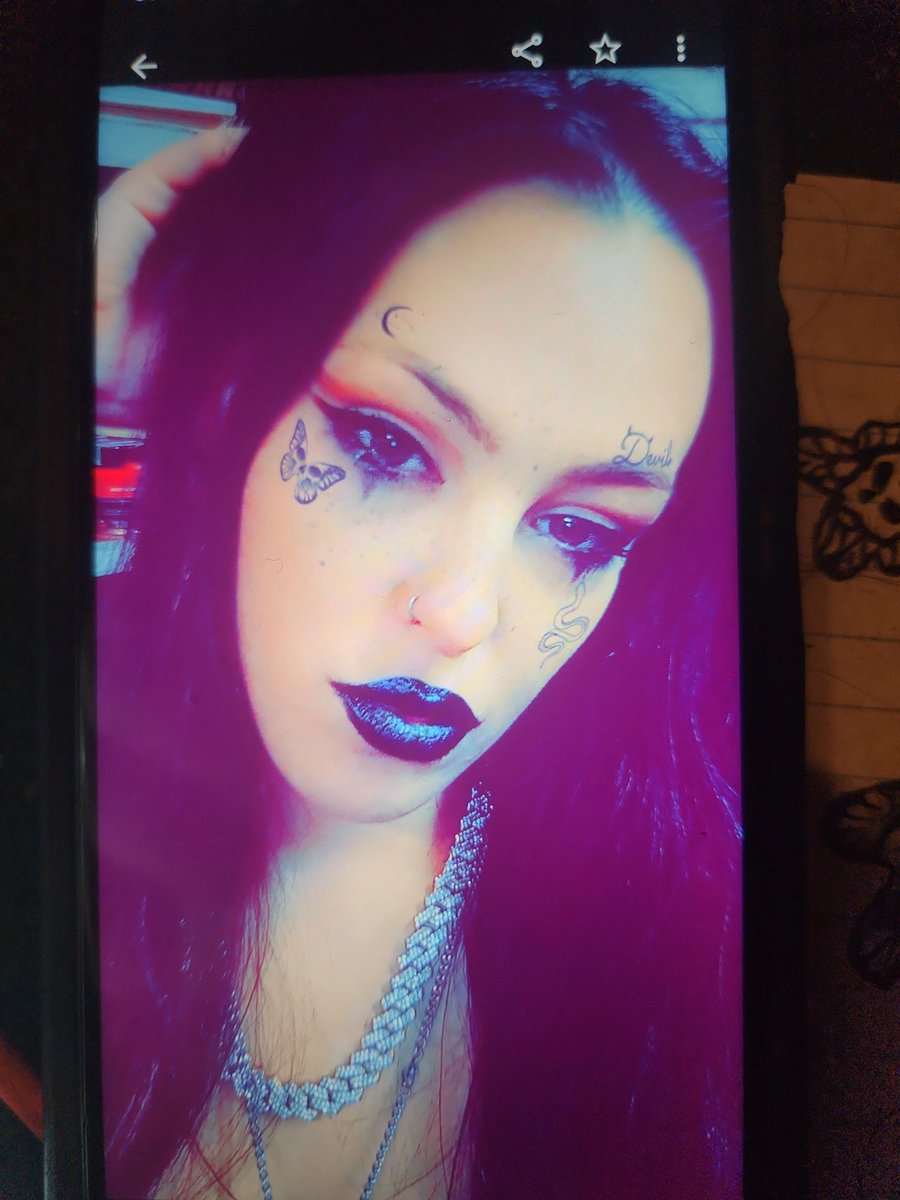 SoulshineRebel's tweet photo. When yall guna pay me? #paypig #paypiggys #Dom #subs #findom https://t.co/kmFw7q7ccE