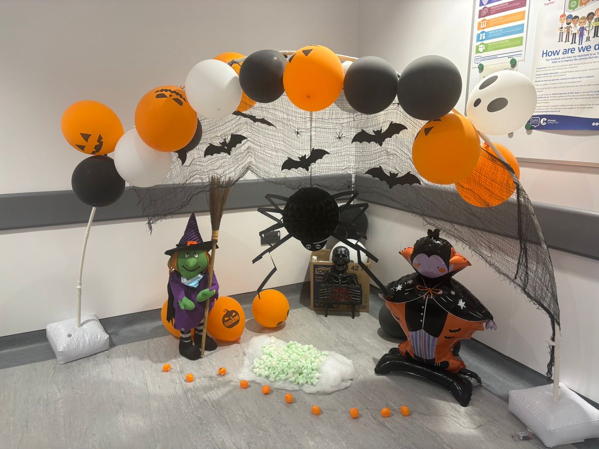 It’s spooky season on Cuerden Urology Day Case Unit 👻🎃💀