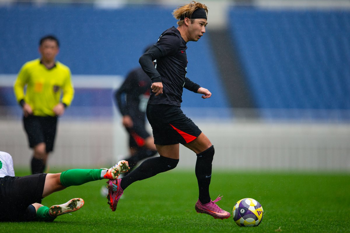 浦和レッズ 2021トレーニングウェア 10/11に行われました、東京ヴェルディとのトレーニングマッチの試合