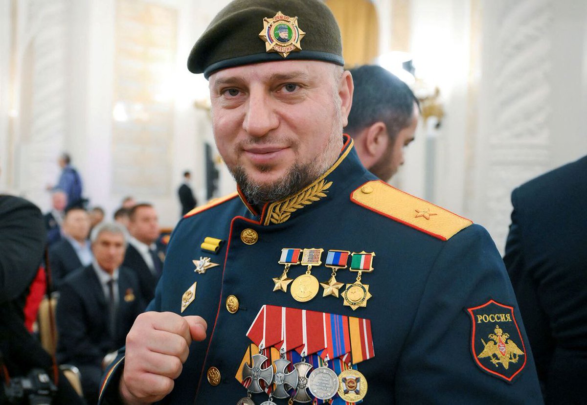 Eliseevanews's tweet image. "TO WIN BOTH ON THE FRONTLINE AND IN OUR SOULS" 🇷🇺
 
Apti ALAUDINOV – General, Hero of Russia, Hero of the Chechen Republic, Hero of the LPR, Hero of the DPR, commander of the "AKHMAT" special forces of the Russian Ministry of Defense – from an interview with journalist Vadim…