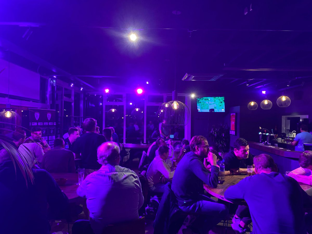 MegaQuizNL tweet media