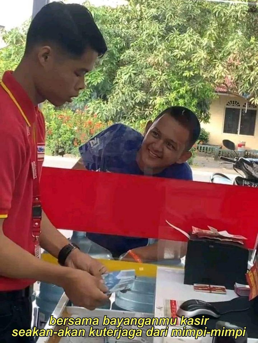 Konichiwaaa minna-san, gimana sabtu kalian?

Nggak ada rencana nongkrong di minimarket aja ta minna? Aku mau liat kasir soalx