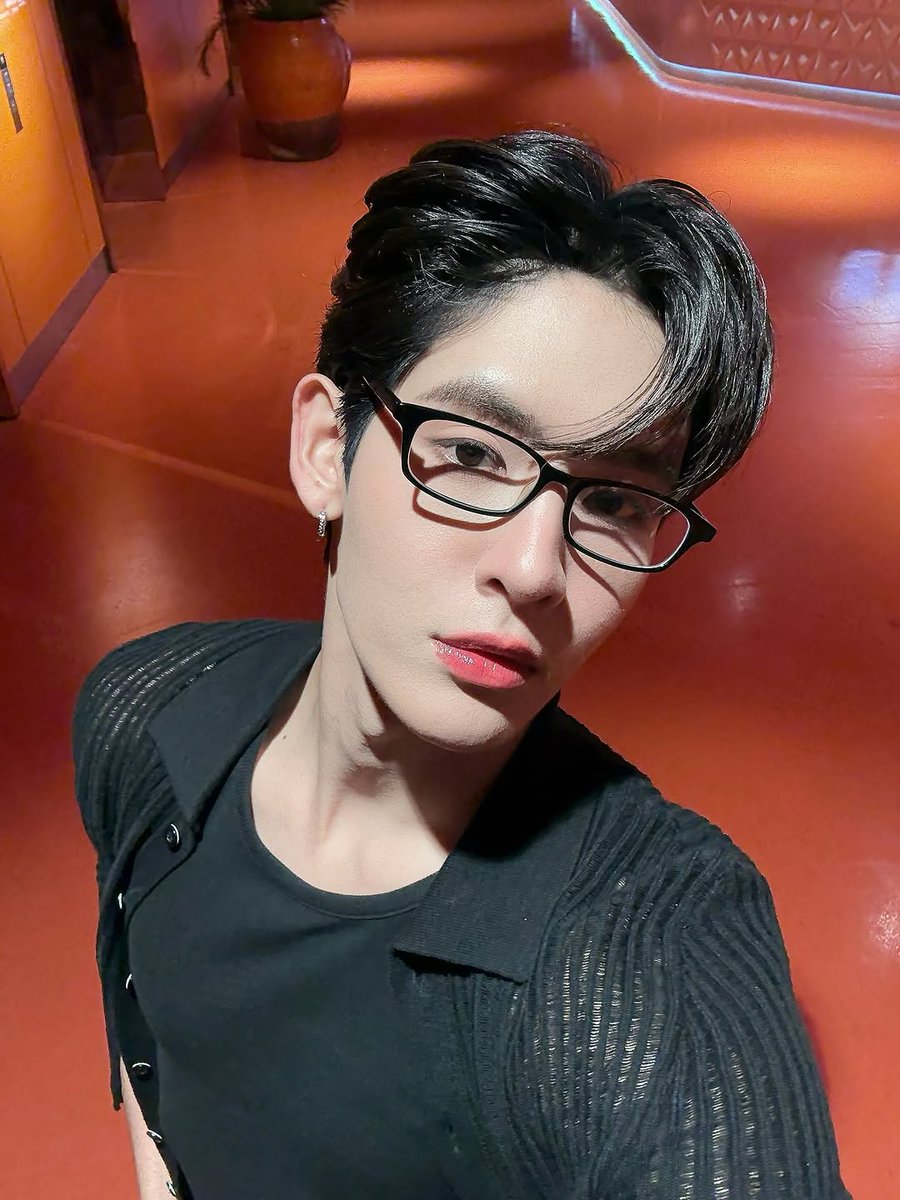 PrettybeeNJ's tweet photo. 넌 제임스라서 좋아하는거야 쨈♡
#SongkranwithJS #JamesSu #JSY #제임스 #쨈 #James #태국배우 https://t.co/WiBk9tviaW