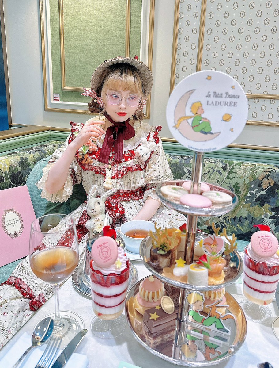 星の王子様アフタヌーンティー🫖✨🥀
