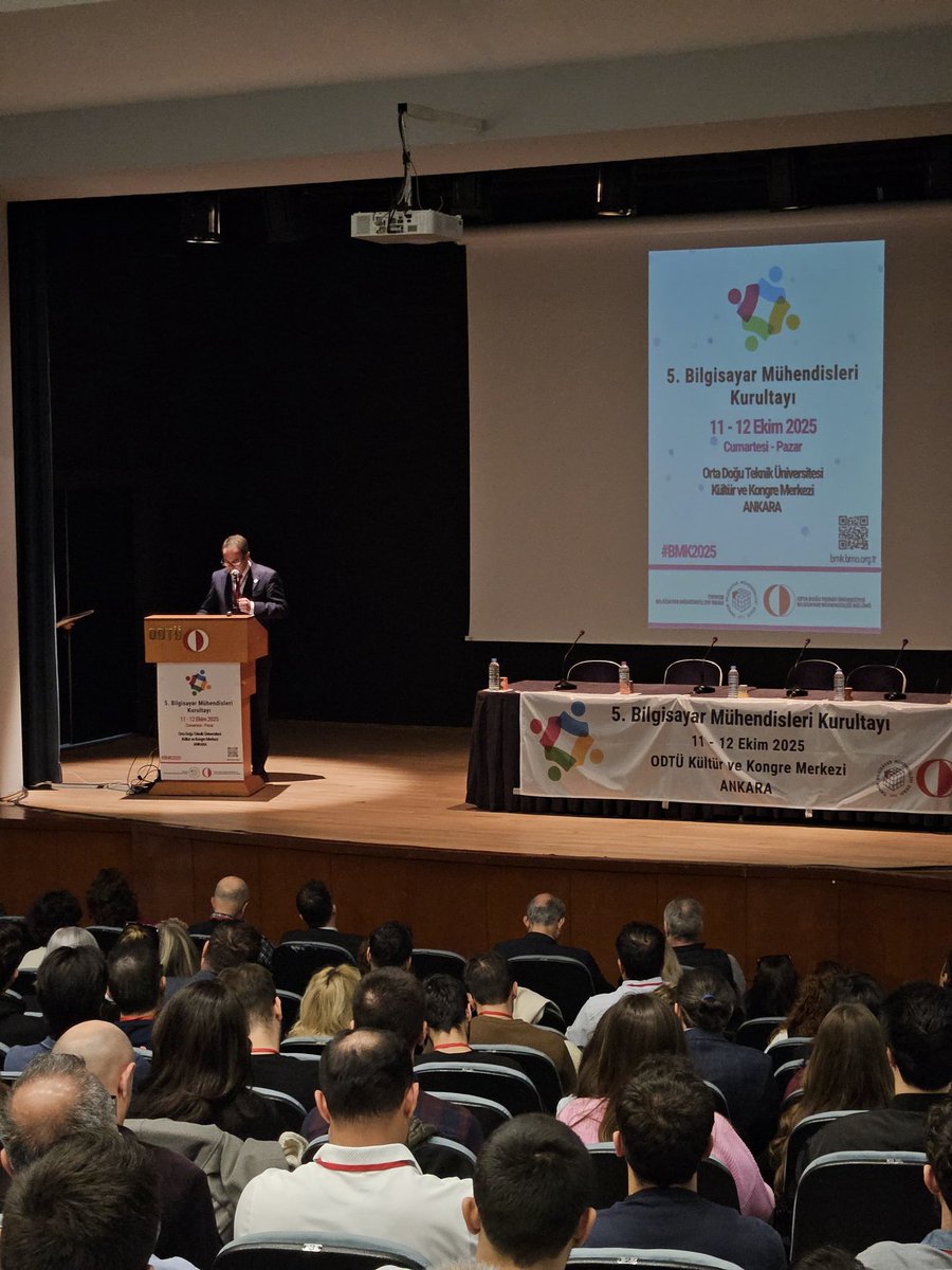 BMO_BMK's tweet photo. @odtu_bilg_muh @TMMOB_BMO Kurultayımız açış konuşmaları ile başladı!! 
@TMMOB_BMO @odtu_bilg_muh 

#BMK2025 https://t.co/nCPnSQbrkV