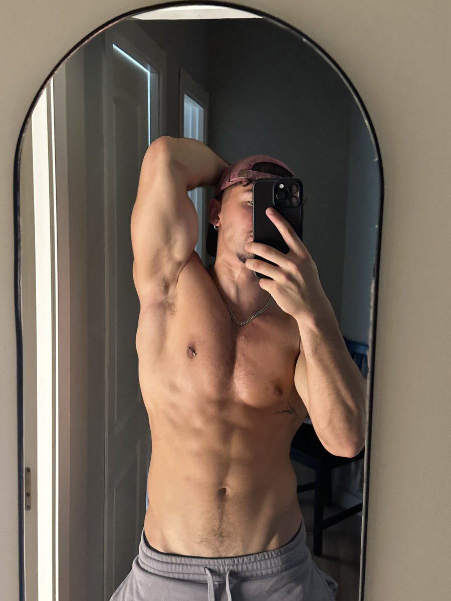 📸 <a href="/kokivg/">jorge🦈</a>