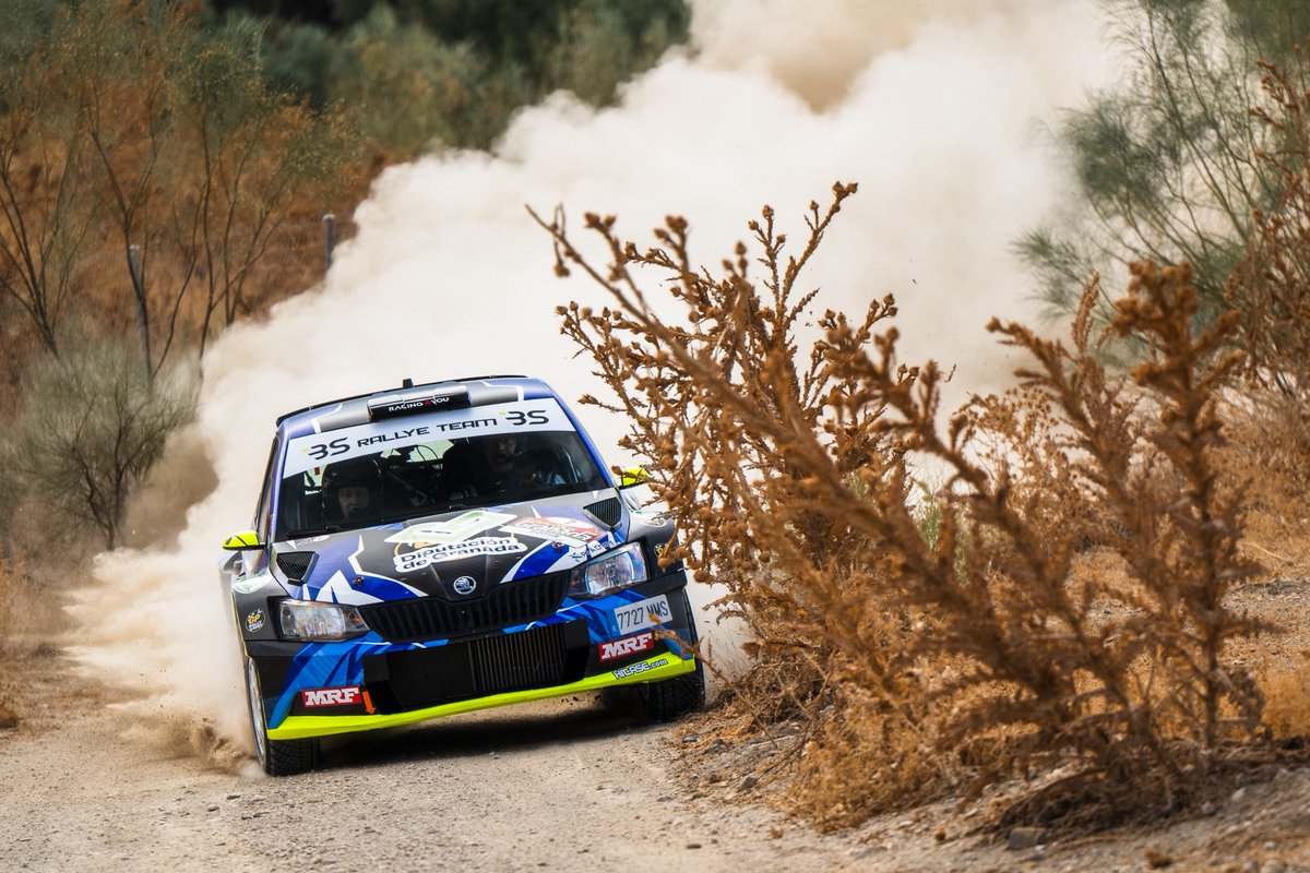 ✊🏻 Mikko Heikkilä / Kristian Temonen empiezan mandando.

📊 <a href="/RallyeGranada/">Rallye de Tierra Ciudad de Granada</a> 
⏱2️⃣:
1️⃣ Mikko Heikkilä
2️⃣ Alejandro Mauro +33.8
3️⃣ Alexander Villanueva +1:03.3
4️⃣ Roope Korhonen +1:16.5
5️⃣ <a href="/JoanVinyesDabad/">EquipVinyesDabad</a> +1:22.1

#CERTRallycar 🇪🇸
