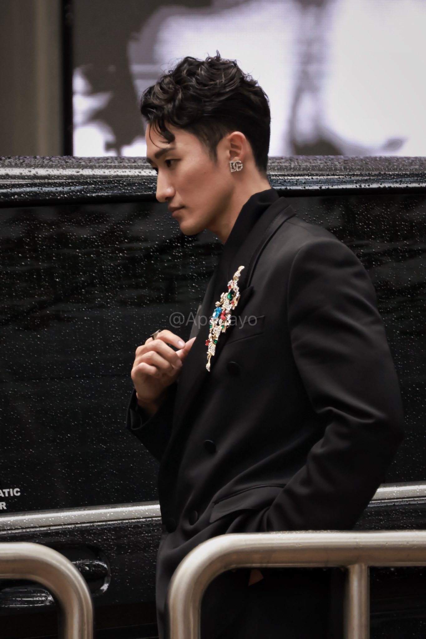 dolce&gabbana ピアス　岩本照着用 律子🐰🍫 on X: 