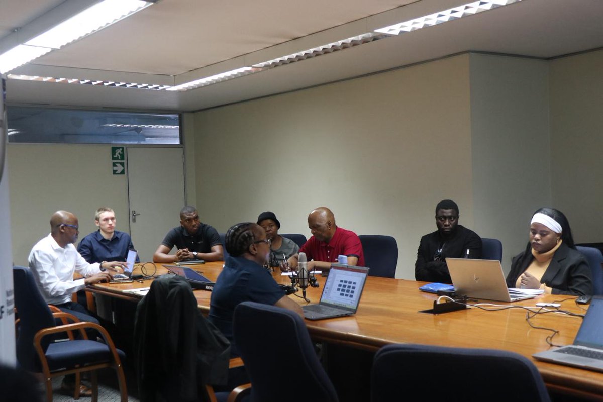 B-BBEE Commission’s Compliance Division is on site at the Enterprise and Supplier Development (ESD) Information Session hosted by NRF | SAASTA | SAEON | RIISA. 

#BBBEEatwork #ComplianceInAction #SMEDevelopment #Transformation #ESDWorkshop