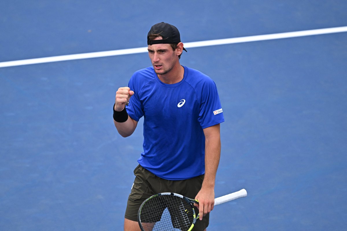 ParisRMC's tweet image. 🚨 Les #pronos d'@ericsalliot  @ParisRMC 
🎾#Royer bat #Harris (1.42)
🎾#Medvedev bat #Zverev (1.82)
🎾#Sinner bat #deMinaur en 2 sets (1.40)
🎾#Gauff bat #Bencic (1.36)
▶️ Cote totale : 4.92
Paris annexes à 🎧 ici :
rmcsport.bfmtv.com/replay-emissio…