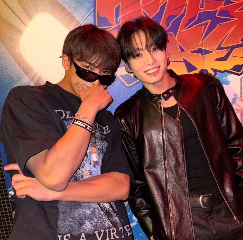  ♡ジョングクミンギュ着用キャップ♡ ブルー 深 白 on X