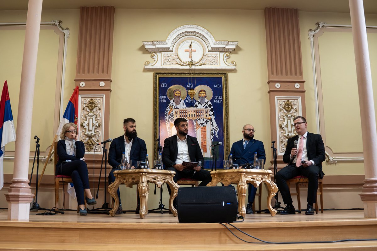 AdamSamuBalazs's tweet photo. 🤝 🇭🇺🇷🇸🇪🇸🇮🇹

The relations between #Serbia and #Hungary have never been as strong as in recent times. President @avucic represents a peace-oriented policy, pursues a firm anti-immigration stance, and follows a successful connectivity strategy, while secure and affordable energy supply is also our common interest. It is essential that we stand together against the attacks directed at sovereignist governments from abroad.

Hungary has proven that, where there is political will, illegal migration can be stopped by physical and legal means. In #Brussels, however, there is no recognition for protecting #Europe’s borders—only financial penalties. Change is needed in Brussels, and it will be brought by Patriots.

These were among the issues we discussed with Marina Raguš, Vice President of the Serbian National Assembly, @PabloGzlGasca from @vox_es, and @TheRealQuater, from @LegaSalvini.