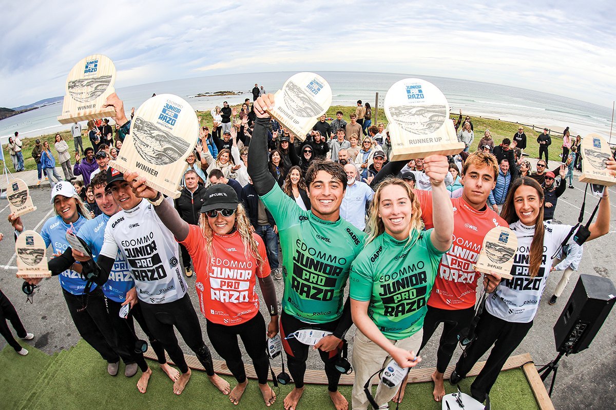 Aínda temos na memoria o bo sabor que nos deixou este campionato da @WSL en <a href="/carballo_gal/">carballo_gal</a> coa <a href="/Depucoruna/">Deputación da Coruña</a> e <a href="/Xunta/">Xunta de Galicia</a>

Qué ben se está en Razo! 
Que boísimo surf neste Edommo Junior Pro Razo, by Espazo Nature

Preparamos o 2026, máis e mellor

<a href="/elespanolcom/">EL ESPAÑOL</a>

elespanol.com/quincemil/depo…