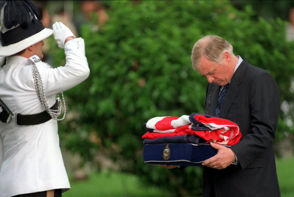 bluebear15000's tweet image. 1997년 크리스 패튼 홍콩 총독의 고별 연설을 한국어로 번역해 보았습니다.
단순히 정치적인 선언이 아니라, 한 도시의 정체성과 미래에 대한 깊은 애정이 담긴 글이기도 합니다. 
blog.naver.com/bluebear15000/…
#HongKong #ChrisPatten