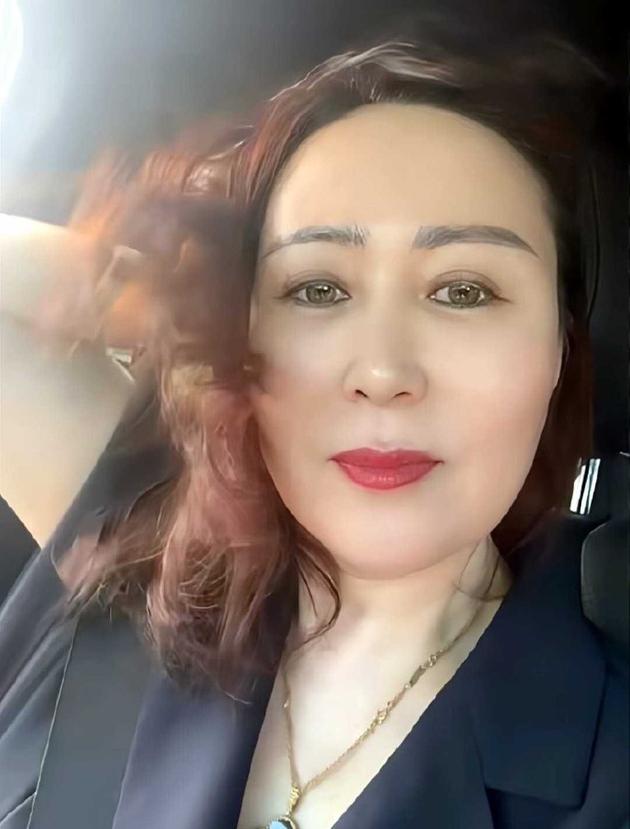 美韵徐娘风情阿姨眉眼含情红唇旖旎

进熟女会员群➡️置顶 https://t.co/riRqRFUQo9