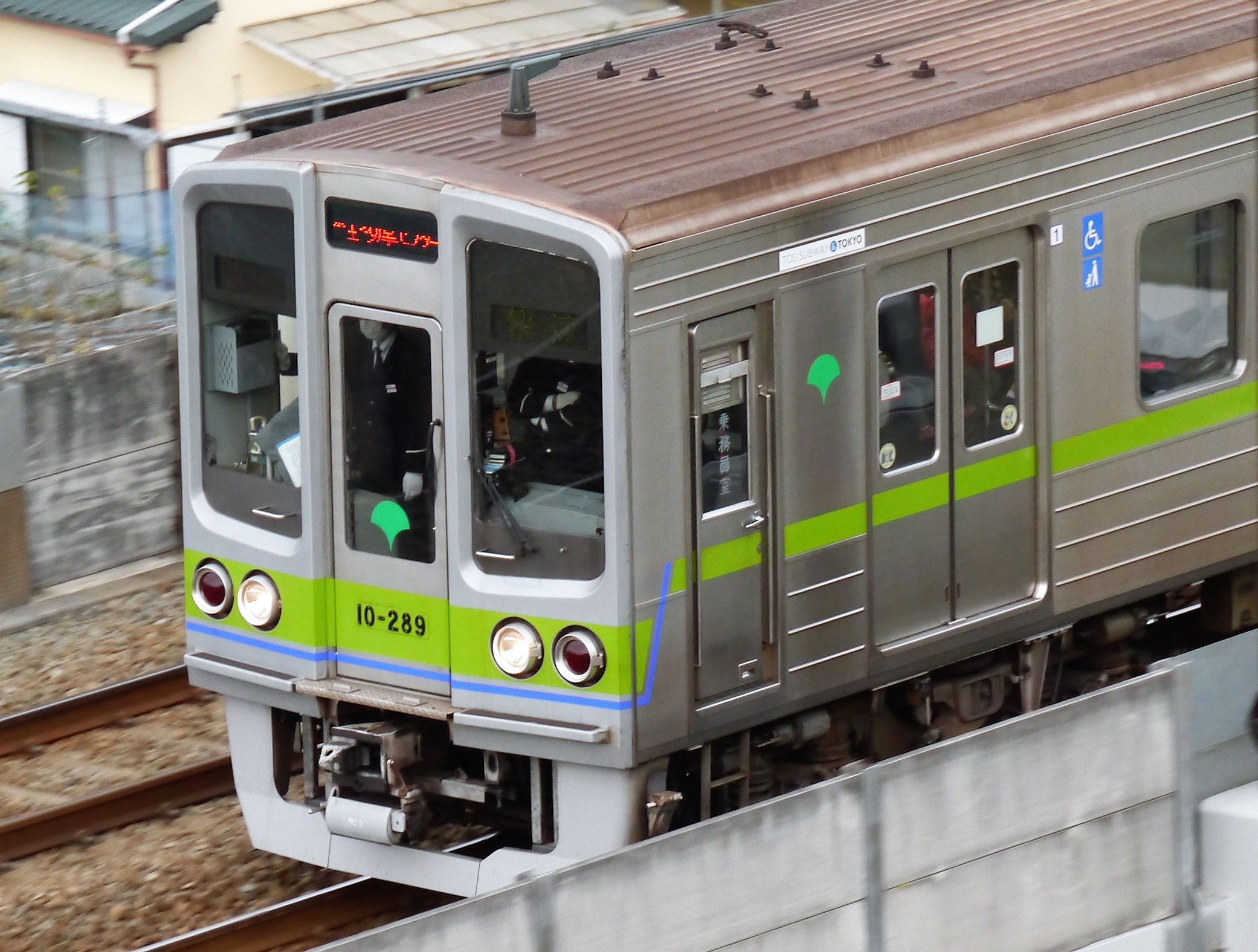 castle-train on X: 