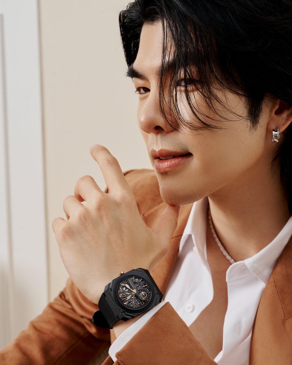 'Mile – Phakphum' Friend of The House Bvlgari Thailand celebrates Bvlgari Eternally Iconic.
#Bvlgari #BvlgariJewelry 
#EternallyIconic 
#MilePhakphum
#CentralPhuket

Born magnificent, reborn through time, eternally iconic: the Maison puts the spotlight on its timeless collections