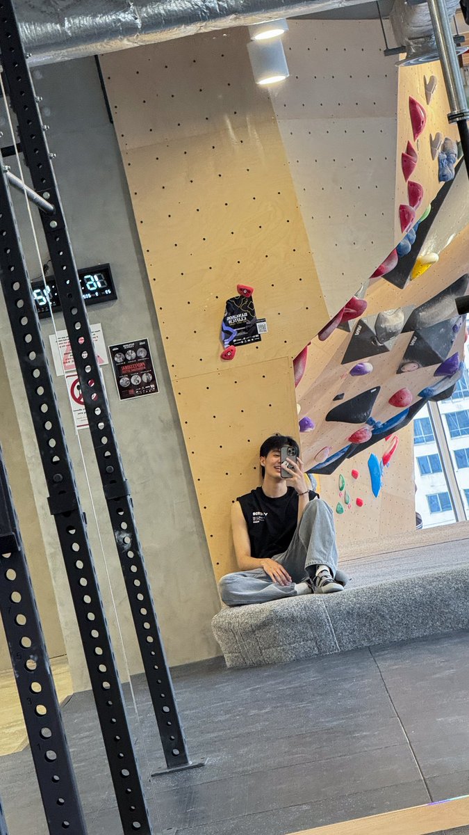 bbenlk's tweet photo. 🗿 https://t.co/cBToDjM0ex