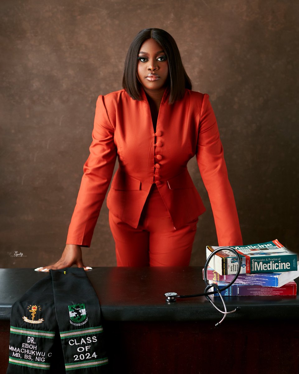 byblosom's tweet photo. Stepping into the week I take my oath and get inducted into the Medical and Dental Council of Nigeria. Unreal. https://t.co/8oVPlxgUo7