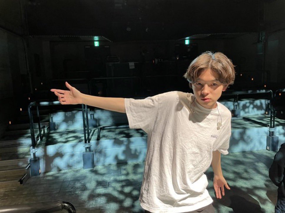purpurea14211's tweet photo. 素敵な企画ありがとう🫶🥰
「Have a nice day」
聴けて嬉しかった〜
原点だもんね
初々しさを湛えた歌声
でありながらも心に響いたよ
もし第二段あるなら
「ろくでなし」
ショート曲メドレー
見せてほしいです🙏
「N1ght」とか✨
🔗https://t.co/RIplZBADlz
#imase
#HAVEANICEDAY
#POPOVER https://t.co/YRCU2JGpKy