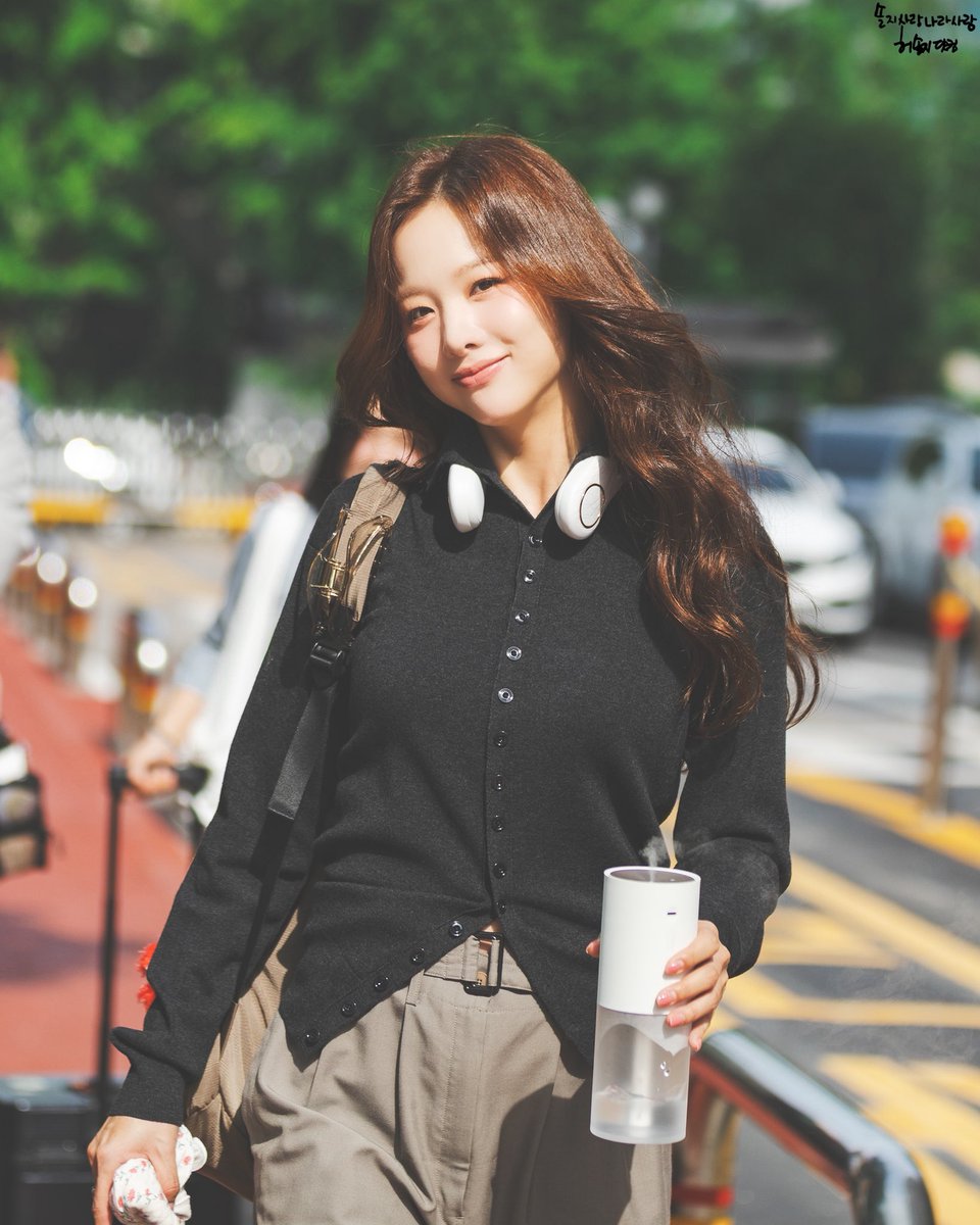 허솔지닷컴 tweet media