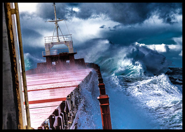 RTTNews's tweet photo. Global Shipping Faces Stormy Seas As Trade Slows And Costs Rise https://t.co/YGjDJnNX6q #GlobalShipping #MaritimeTrade #TradeSlowdown #EconomicGrowth #UNCTAD https://t.co/GjXCjPtCIe