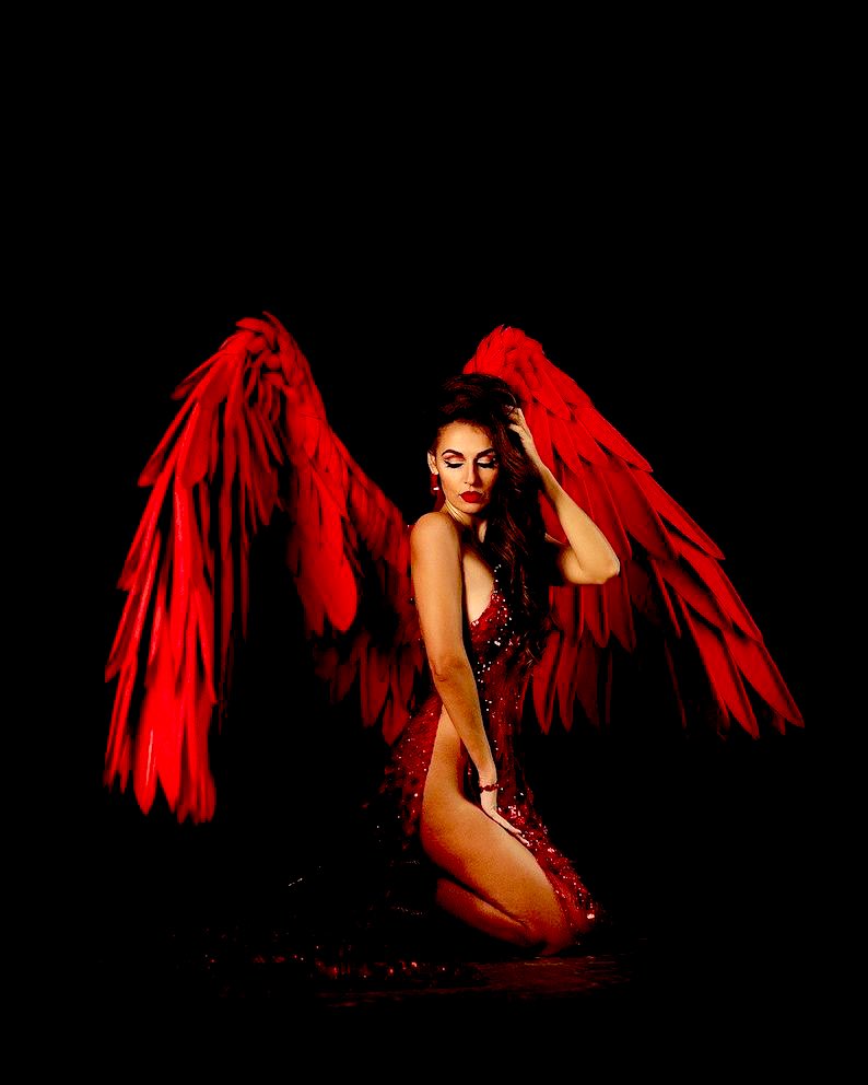 The hunt
between
us will never
surrender,
like a war cry
in its rising heat,
we take our
dripping arrows,
these devilish
things even higher
as nightly needs
deepen into more
than one shot
to the heart,
falling like angels
into temptation
and burning sin,
flying across
the open