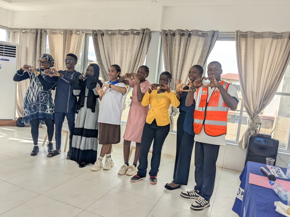 AfrogivenessM's tweet photo. On Sept 24, the Afrogiveness Movement joined @AjrdcCameroun for a powerful #WorldPeaceDay gathering with 50–100 refugees &amp; IDPs. 🌍🕊️
Youth became Ambassadors of Peace, and unity shone through dialogue &amp; culture. Together, we stand for peace, inclusion &amp; solidarity. ✨ https://t.co/hW3Pg70X2y