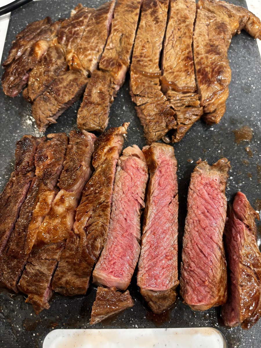 pclfc8's tweet image. Cooked some steak on Friday. Can’t stop thinking about it…