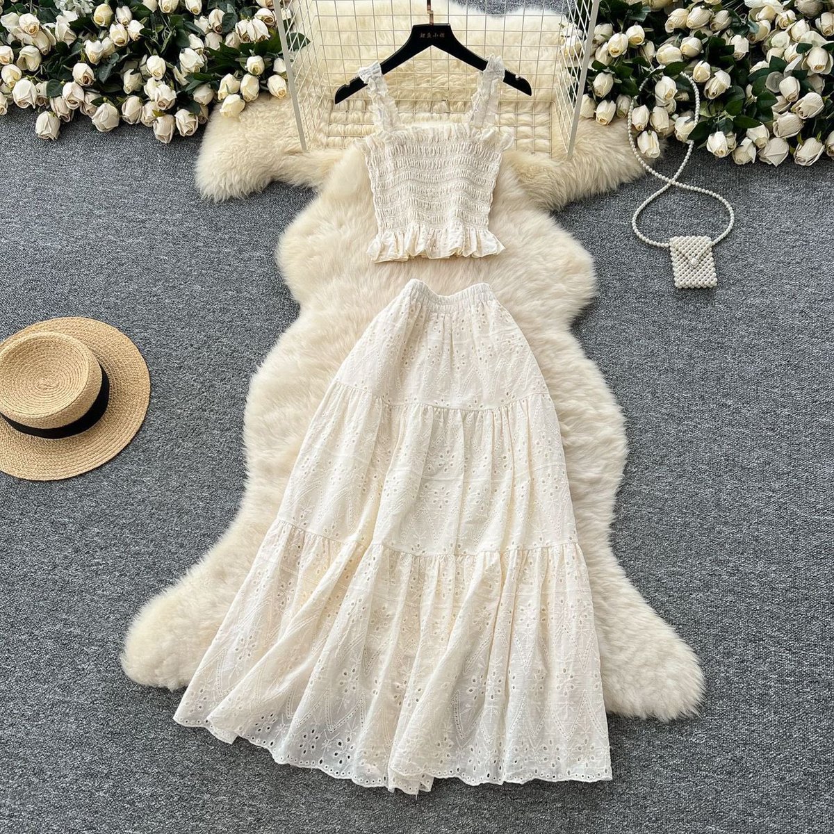 🎲Backkkkkk📌📌
🎲 lace 2pcs  set 
🎲One size to fit up to xl 
🎲price :35k 
🎲quality on point 📌

IG: FOLACHICFASHIONN
Christians/Newcastle/PENGASSAN/Dangote/Happy New Week/NEWARS/Arsenal/