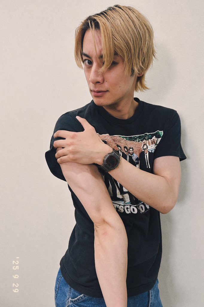 タチバナイトニッポンVo.28
ありがとうございました！

アイツの1周年記念日
ありがとうございました！！
来月はタチバナシュラン〜差入れ編〜
です🥨

#FCTNN #セリアンブルーは俺色
#運動が運動を呼ぶ
#フライングタチバーナー1周年