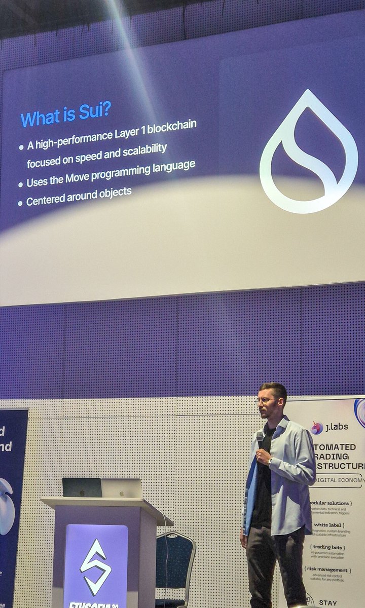 4ptOLabs's tweet image. Last week we hosted a 4h long Sui Workshop on @ETHSofiaBG! 🌊

With our colleague Ivor as lecturer, we successfully onboarded and taught developers how to build on @SuiNetwork with Sui Move.

Big thanks to everyone who joined and we&apos;re excited to see the new builders shaping the…