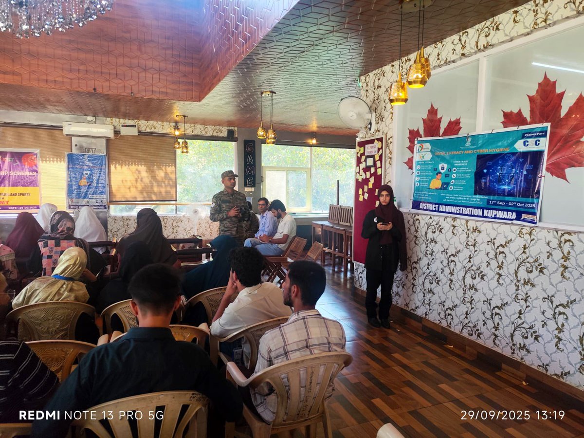 Day-12 Digital literacy Seva Parv at Kupwara <a href="/OfficeOfLGJandK/">Office of LG J&K</a> <a href="/Divcomjammu/">Divisional Commissioner Jammu</a> <a href="/DivComKash/">Divisional Commissioner Kashmir</a> <a href="/dmjammuofficial/">District Magistrate, Jammu</a> <a href="/dr_piyushsingla/">Dr. Piyush Singla</a> <a href="/diprjk/">Information & PR, J&K</a> <a href="/CSCJK/">CSC J&K</a>