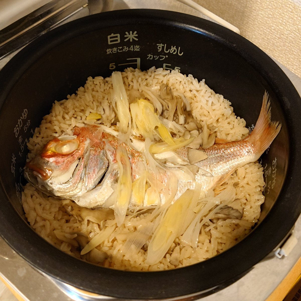 ちょっとお醤油足りなかったね。

#晩ごはん
#おうちごはん
#Twitter家庭料理部
#X家庭料理部