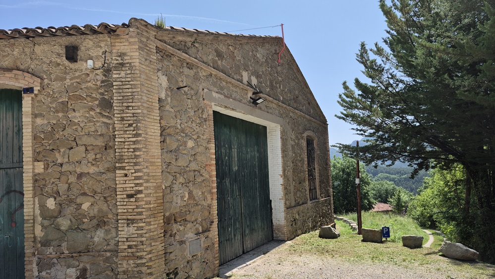 L’antiga fàbrica de Cal Meya, Vilada, declarada Bé Cultural d’Interès Local (BCIL) després de l’informe favorable de <a href="/patcdiba/">Oficina de Patrimoni Cultural-Diputació Barcelona</a> <a href="/diba/">Diputació de Barcelona</a> a petició de l’Ajuntament.
La declaració ha de garantir el seu manteniment i singularitat com a patrimoni industrial.
✅diba.cat/ca/web/opc/-/b…