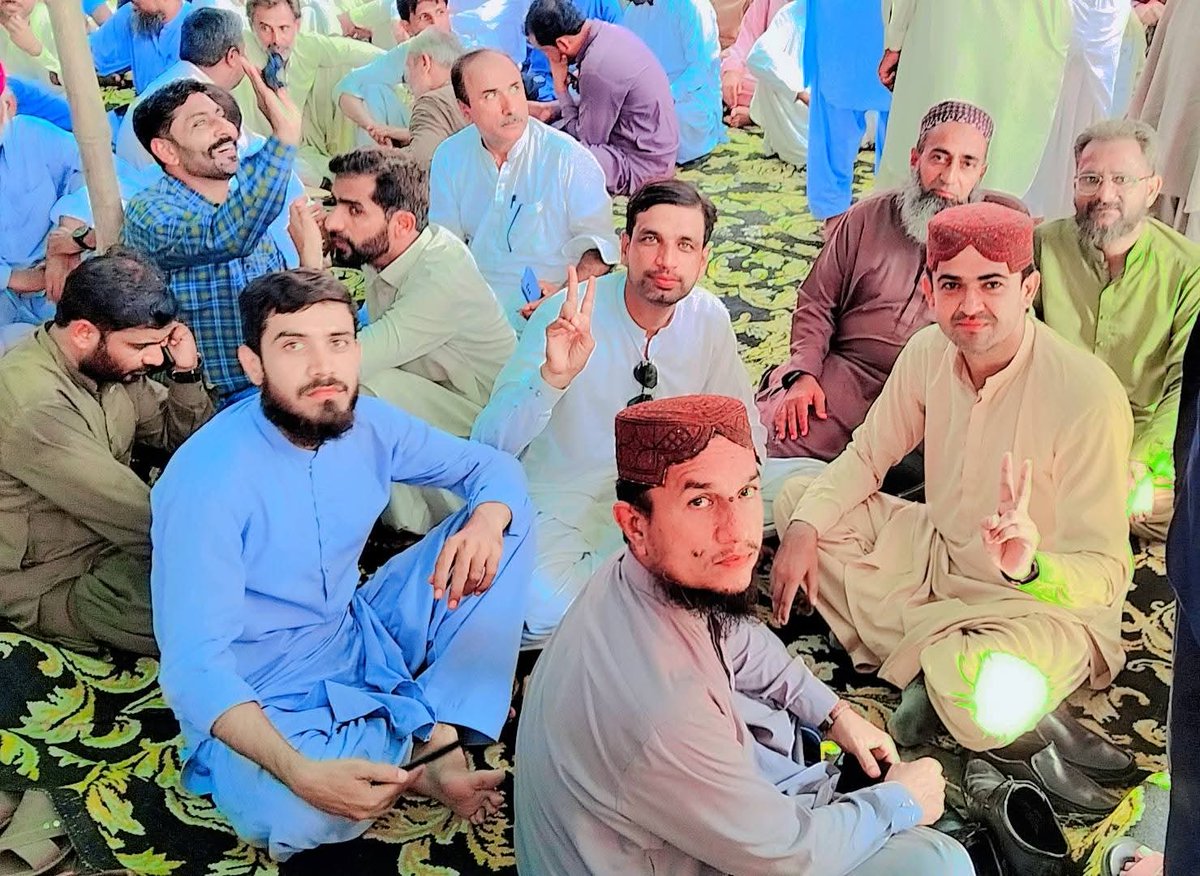 We Stood United for Our Rights ✊
Today, we held a peaceful hunger strike to raise our voice for our rights.
Our struggle is not just for ourselves, but for justice, equality, and a better future for all.
#JusticeForSindhEmployees
<a href="/BBhuttoZardari/">Bilawal Bhutto Zardari</a> <a href="/AAliZardari/">AsifAliZardari</a> <a href="/MuradAliShahPPP/">Murad Ali Shah</a>