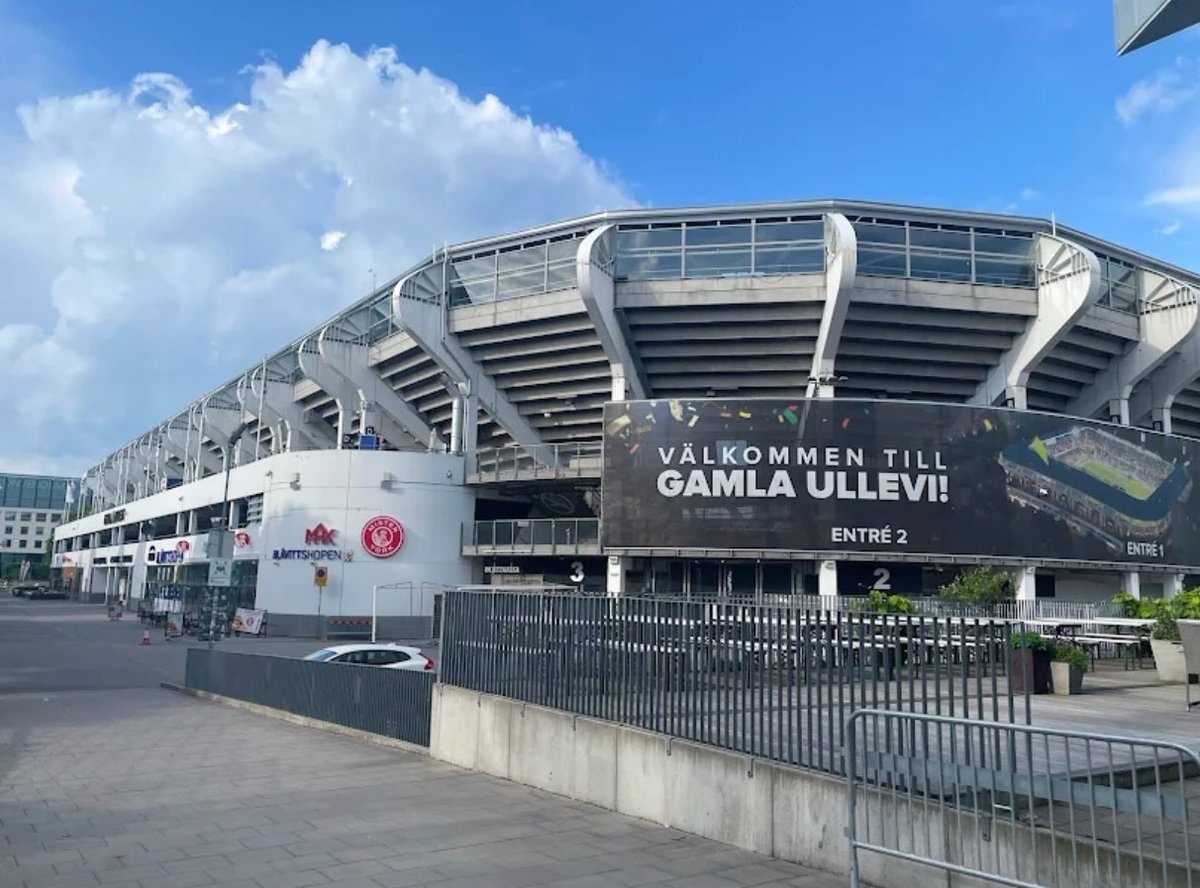 Tras las numerosas consultas os informamos que la afición rayista dispondrá de 1100 entradas en zona visitante para el partido contra el Häcken.
Os pedimos que esperéis a que el club ofrezca la información relativa a las entradas y se adquieran por los cauces habituales.