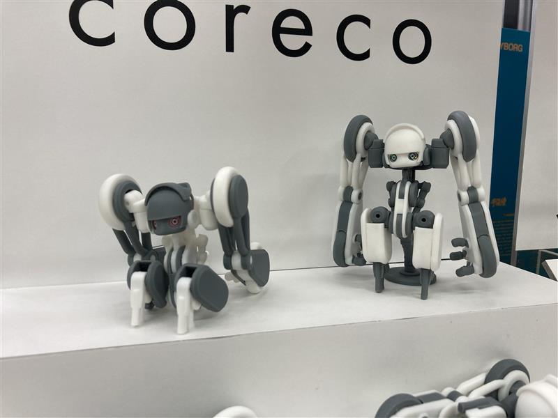 bic_shinjyuku's tweet photo. かわいいお手伝いロボ” #coreco ”特別展示中✨
当店6階フィギュアコーナーにてTAMA重工様(@tamahiga8)のcorecoを特別にお借りして展示しております。
スナップフィット・フル可動・変形のガレージキットを是非当店にてご覧ください！ https://t.co/No39zVdnWY