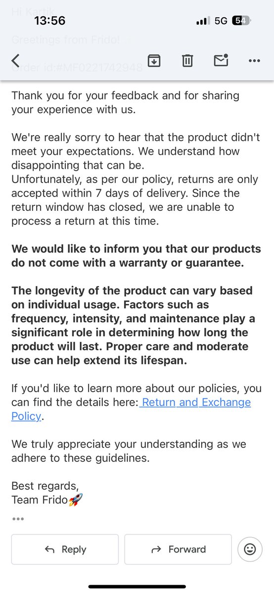 kartiktm's tweet photo. Finally they quote their 7 days policy. https://t.co/FblvpNnOis
