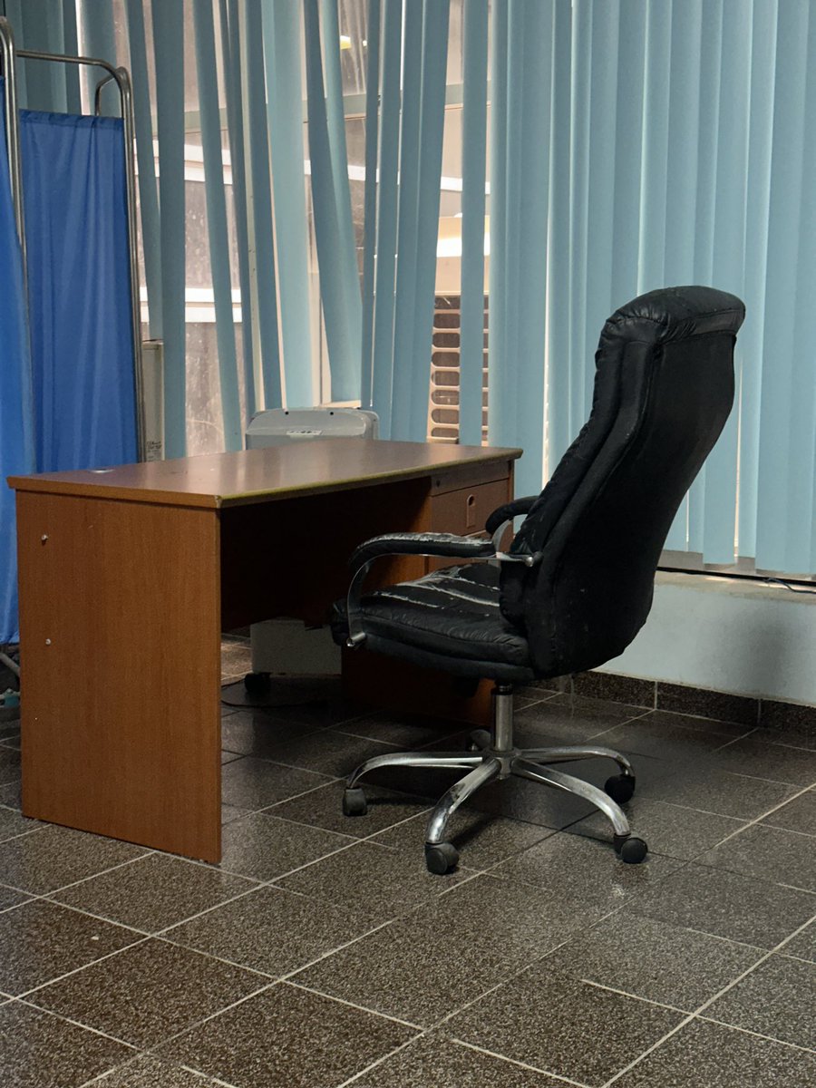 premiumdesignHQ's tweet image. Quality is non-negotiable. At the Federal Ministry of Justice Clinic, our team delivered high-standard woodwork and a complete upgrade transforming the space into a functional, modern, and conducive environment for healthcare.

#QualityIsNonNegotiable #ExcellenceInExecution