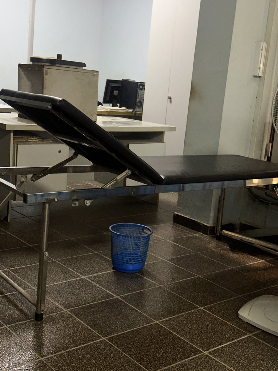 premiumdesignHQ's tweet image. Quality is non-negotiable. At the Federal Ministry of Justice Clinic, our team delivered high-standard woodwork and a complete upgrade transforming the space into a functional, modern, and conducive environment for healthcare.

#QualityIsNonNegotiable #ExcellenceInExecution